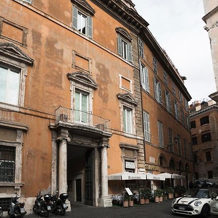 Apartamento Charming Penthouse In Piazza Venezia With Terrace Roma Exterior foto