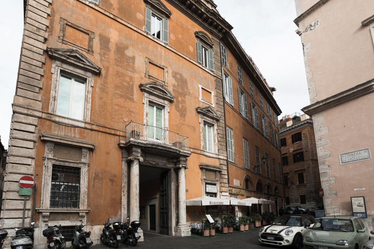 Apartamento Charming Penthouse In Piazza Venezia With Terrace Roma Exterior foto