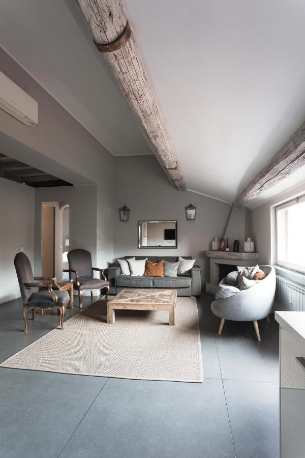 Apartamento Charming Penthouse In Piazza Venezia With Terrace Roma Exterior foto